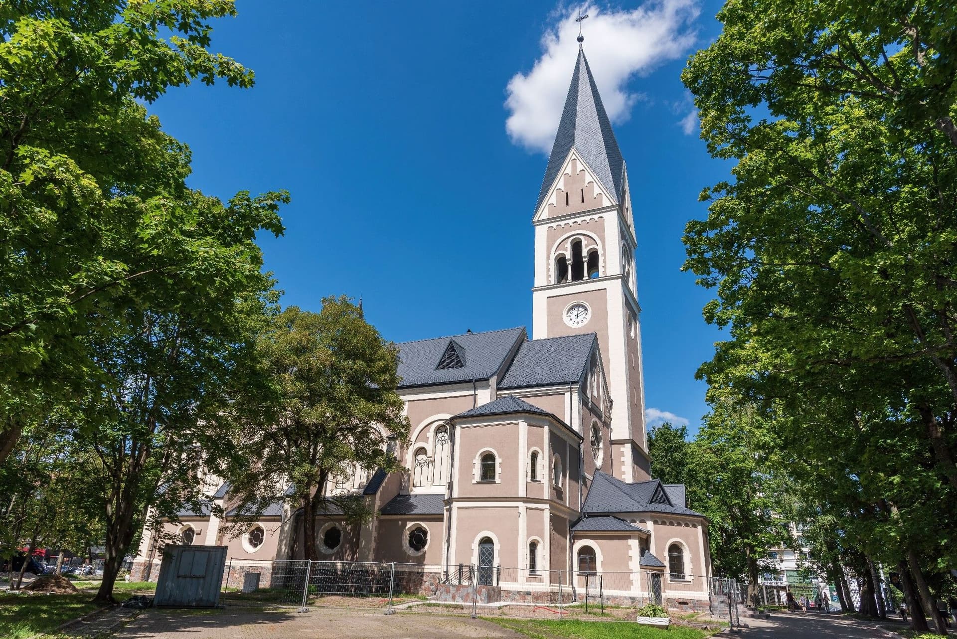 Кирха памяти королевы Луизы