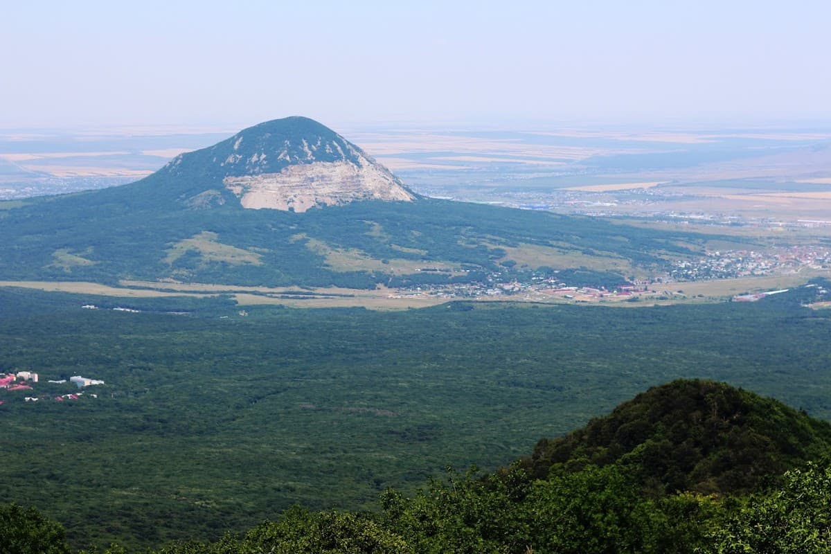 Гора Змейка