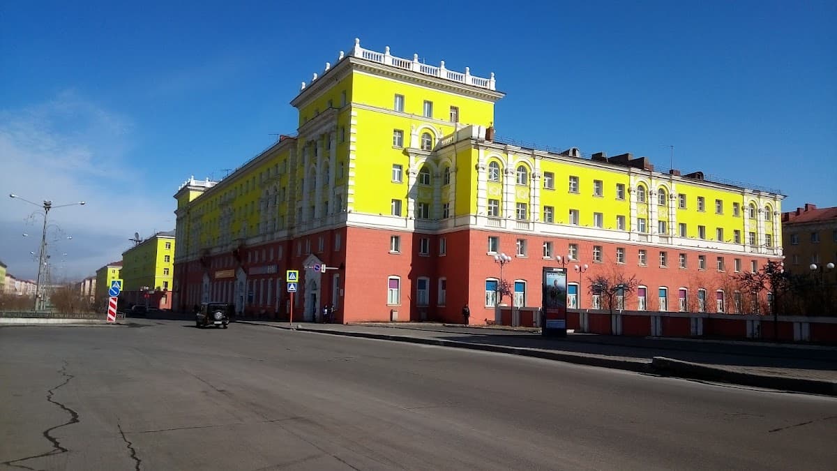 Ленинский проспект