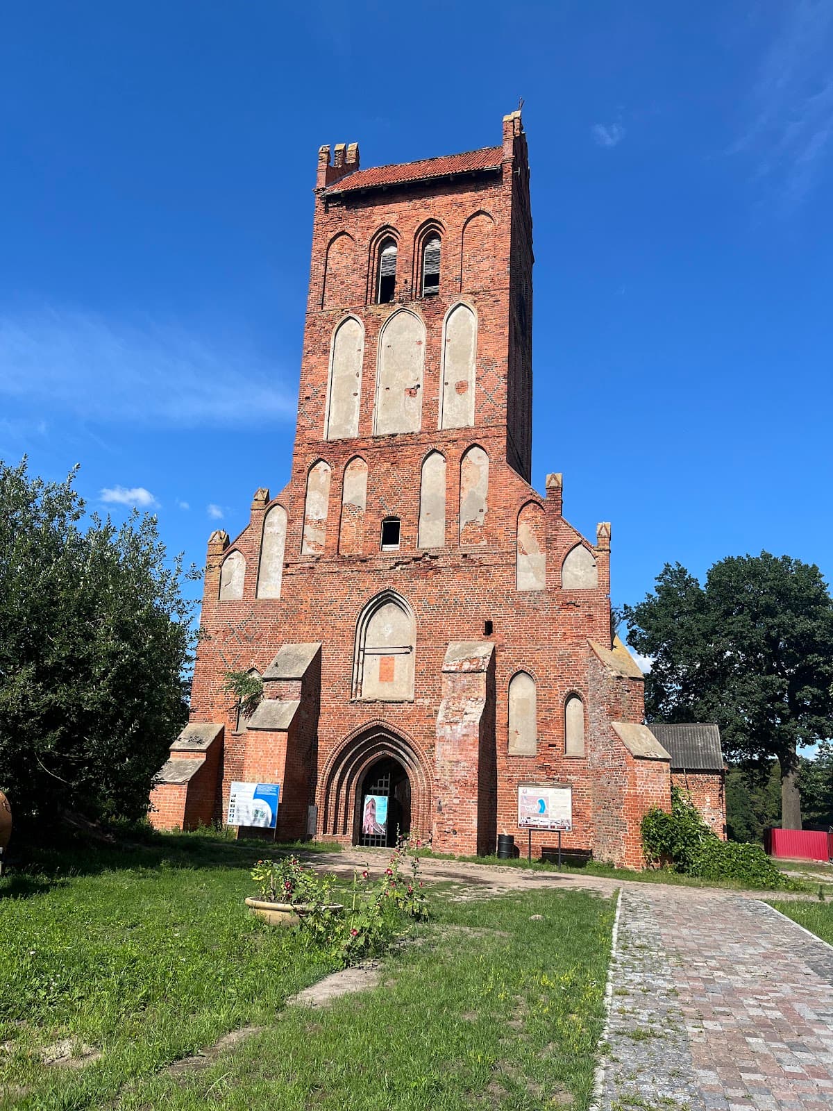 Музей стекла в кирхе Гердауэна