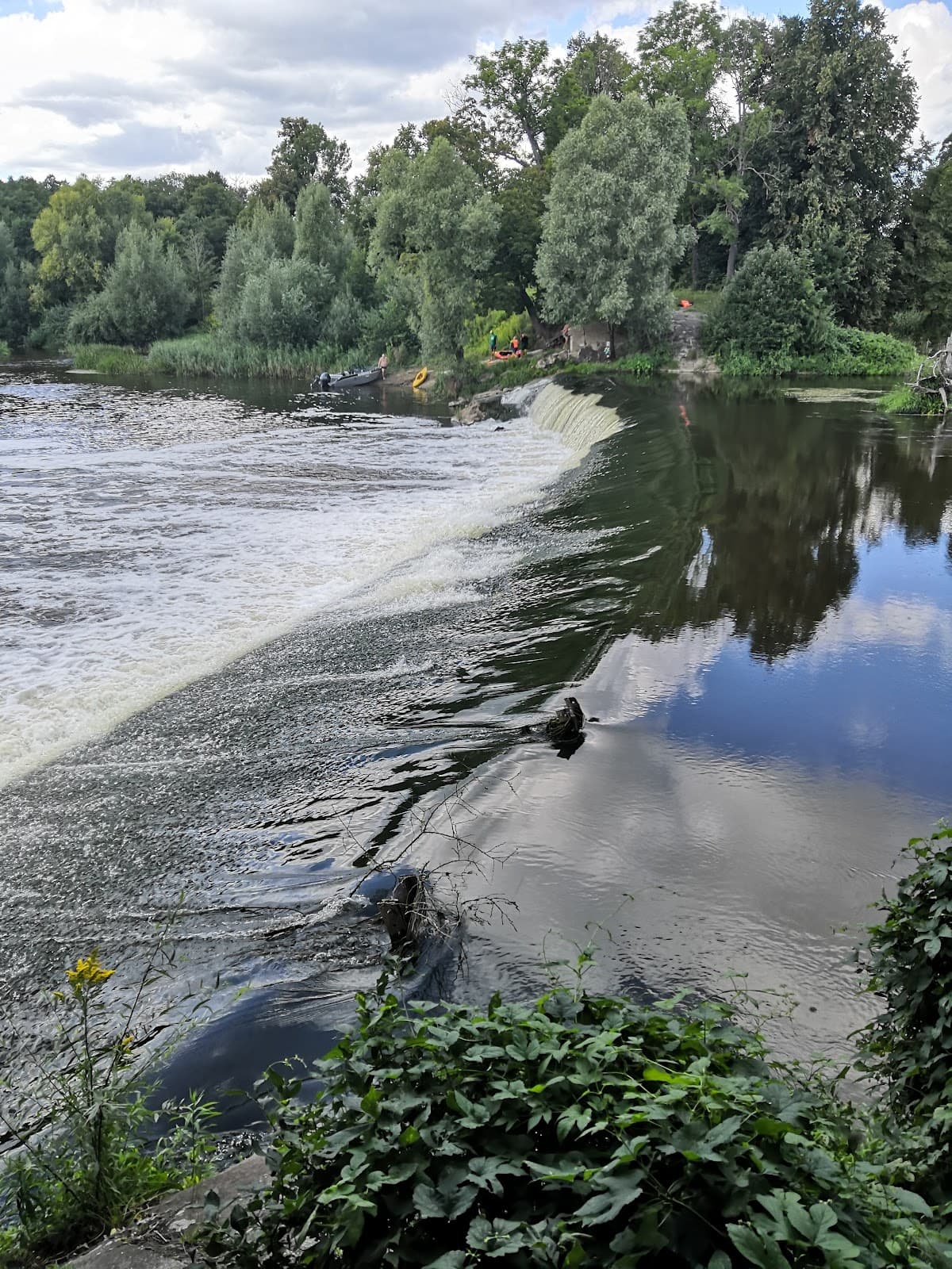 Водопад на реке Лава